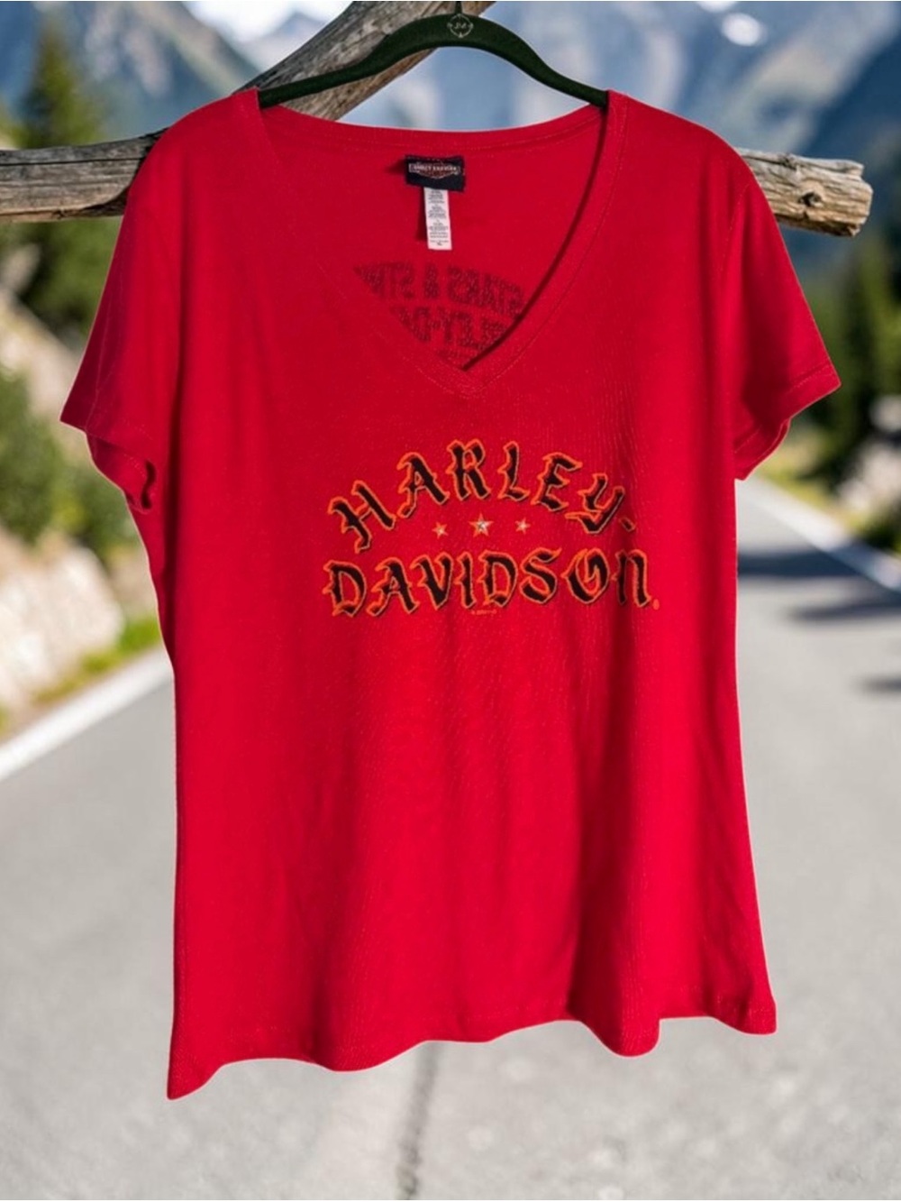 NWOT Women's Harley Davidson Women's Gothic Dealer Red V-Neck T-Shirt Sz XL